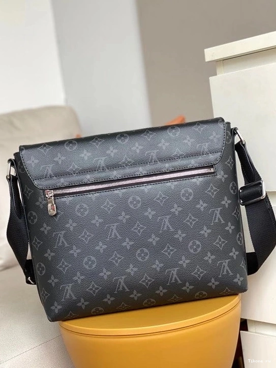 Cheap MM VUITTON DISTRICT LOUIS 0719